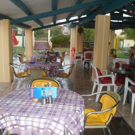 Royal Garden Apartments Kávos Dış mekan fotoğraf
