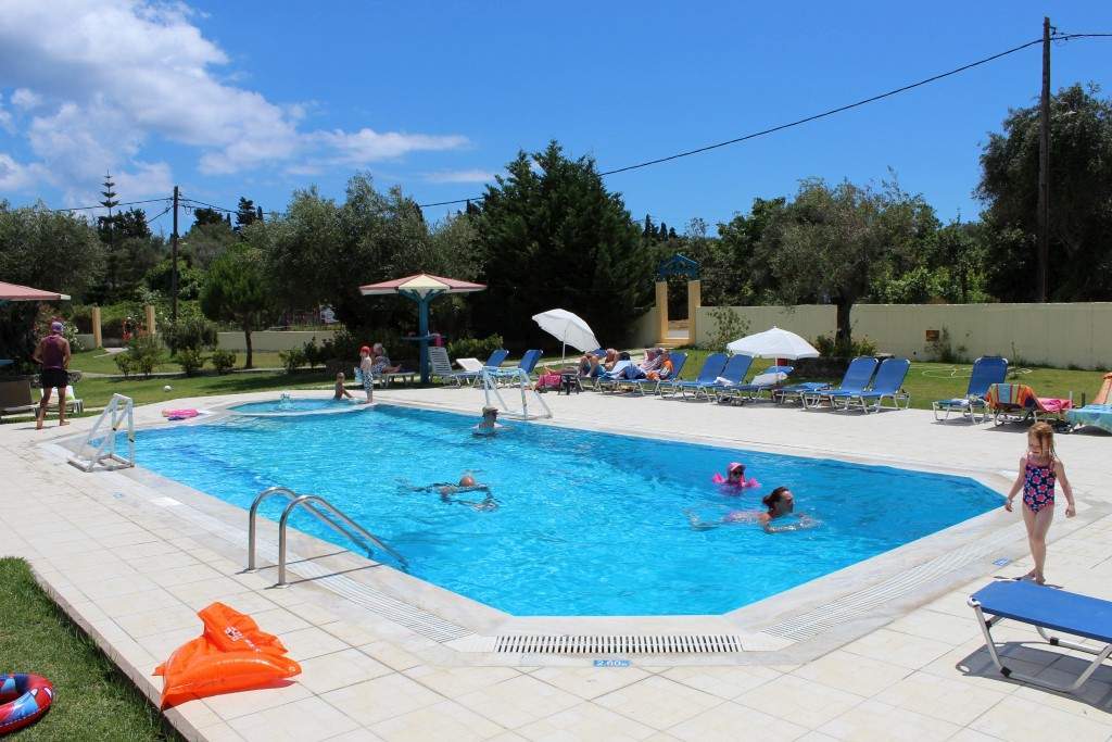 Royal Garden Apartments Kávos Dış mekan fotoğraf